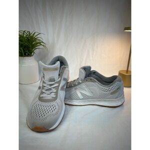 New Balance Grey Silver Running Shoes Athleisure Gym Womens 9.5